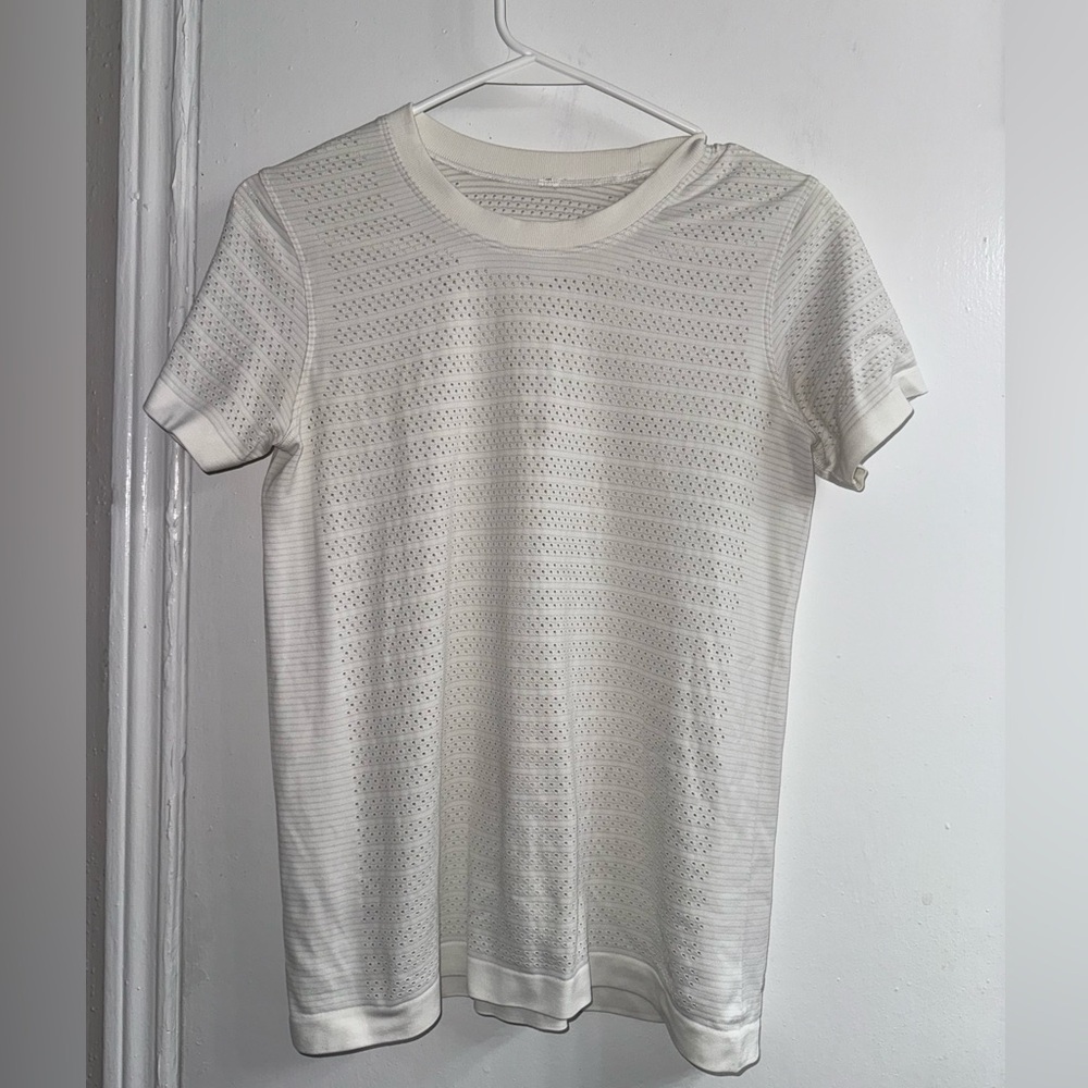 Lululemon short sleeve shirt Breeze By SS size 8 - Picture 6 of 11